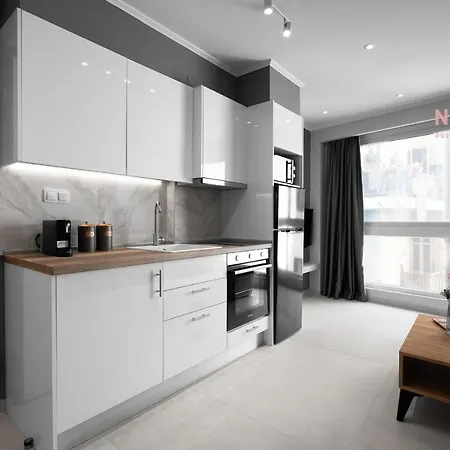 Bonsai, Nilie Hospitality Mgmt Апартаменти